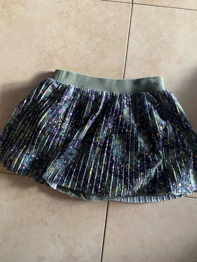 Falda plisada niña flores