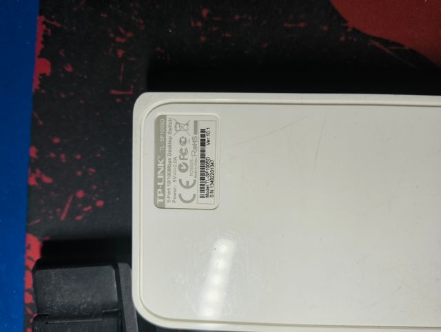 TP-LINK TL-SF1005D Switch 5 puertos