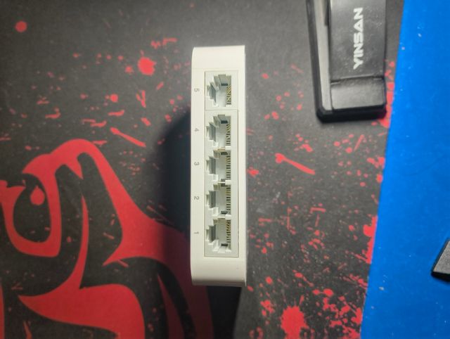 TP-LINK TL-SF1005D Switch 5 puertos