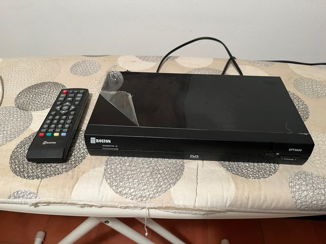 Sintonizador TDT Boston DTT3620 plastico protector