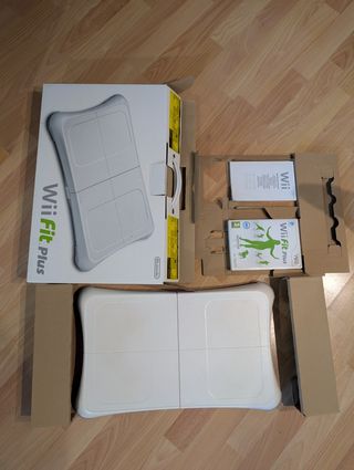 Wii Fit Plus - Nintendo