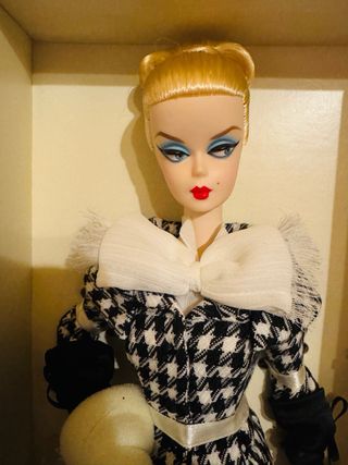 Barbie Silkstone Walking Suit