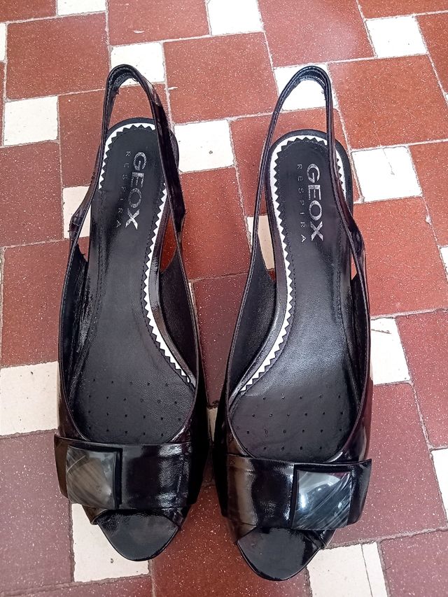 Zapatos GEOX negros tacón bajo