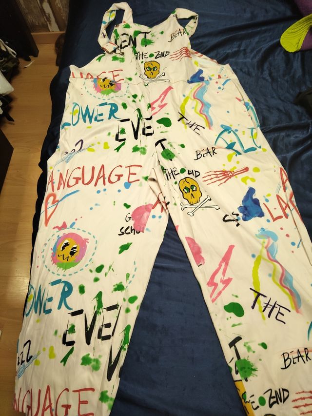 Mono unisex pintado a mano