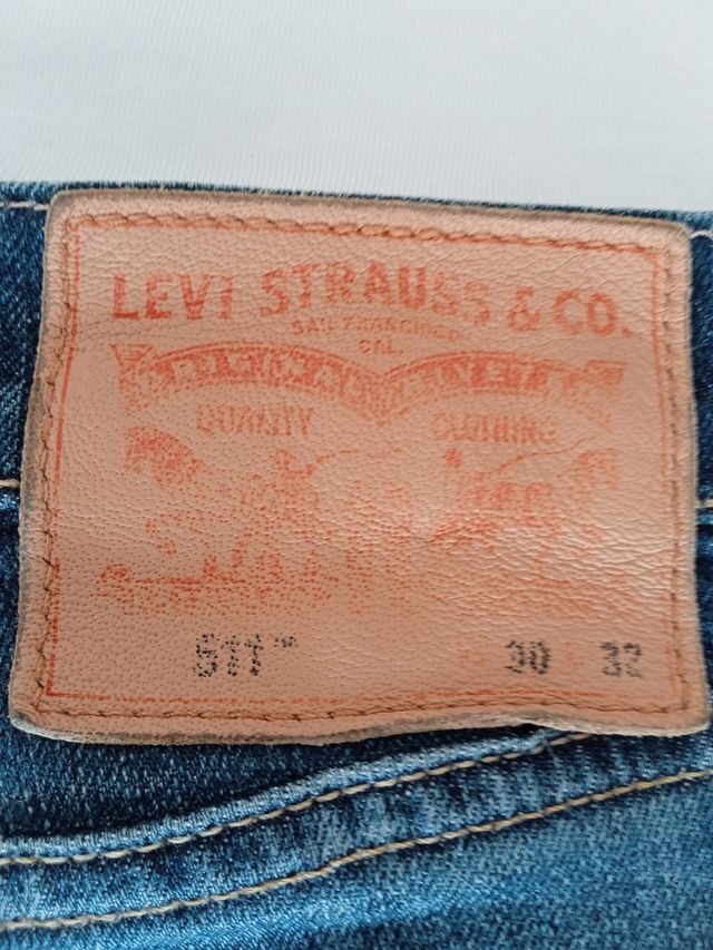 Vaqueros Levis 511 - Azul talla 30/32