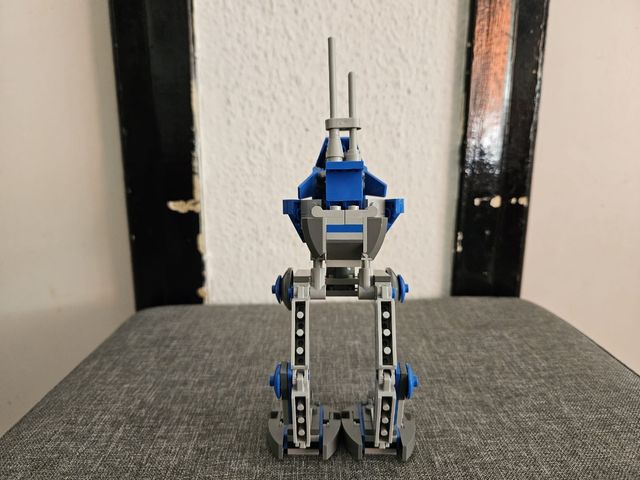 Lego Star Wars The Clone Wars 75002 AT-RT.