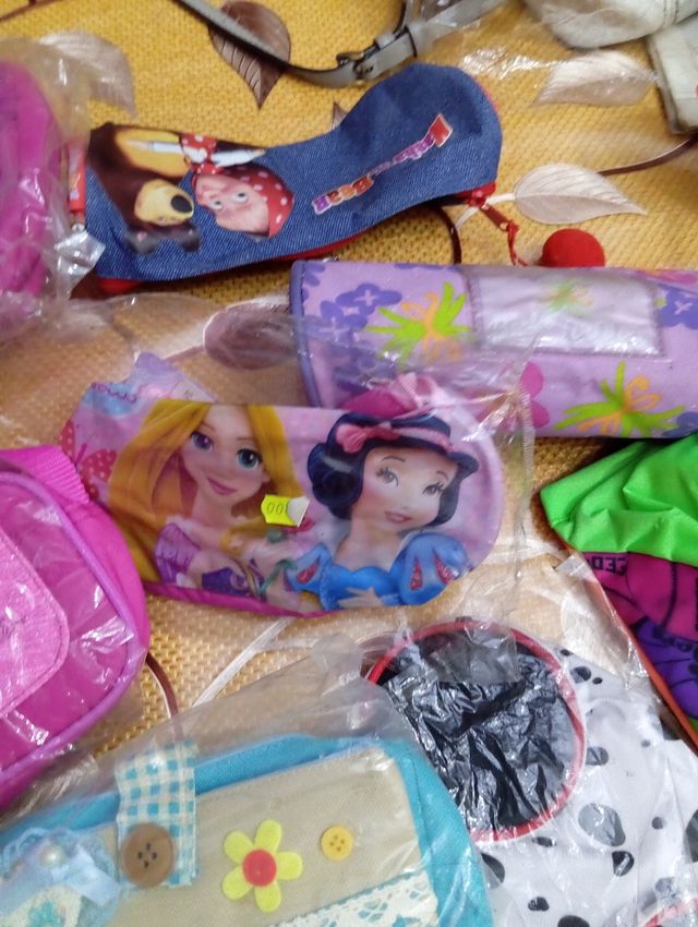 Astucci Scuola - 12 pezzi