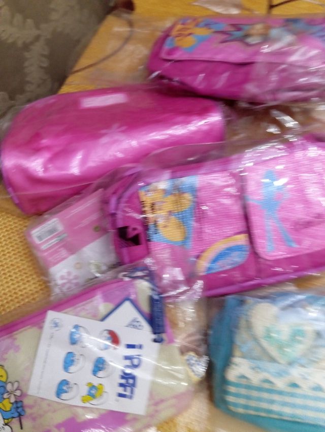 Astucci Barbie x Scuola