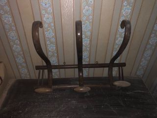 Perchero antiguo de madera