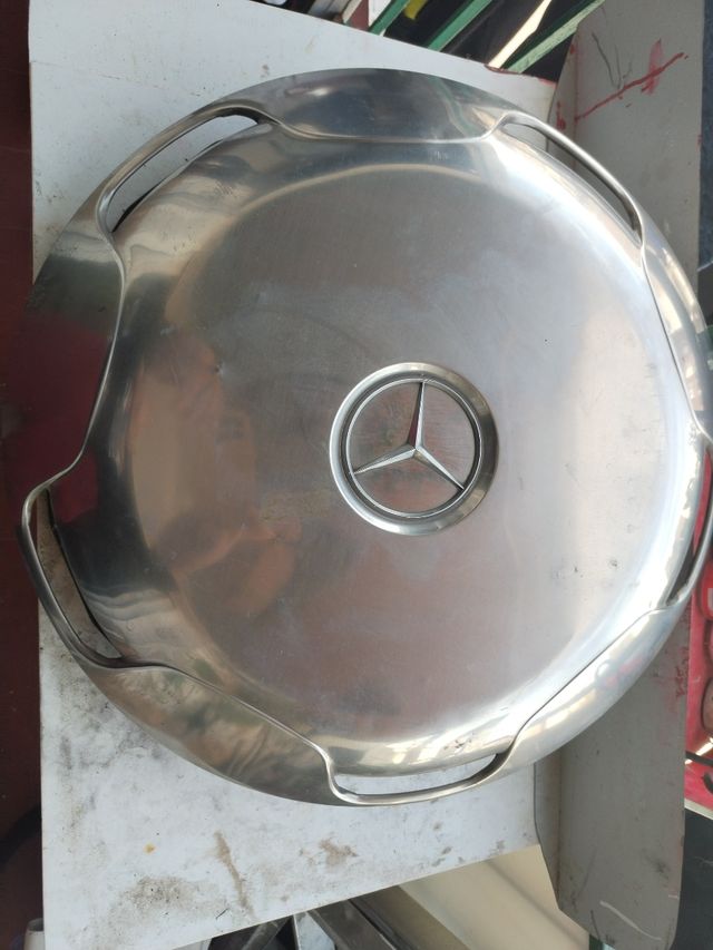 Tapacubos Mercedes Benz