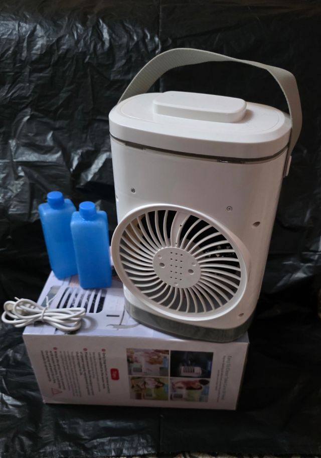 MINI AIRE PORTATIL- ENFRIADOR DE AIRE USB