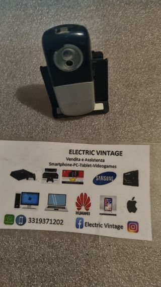 8671N-Cellulare Motorola C650