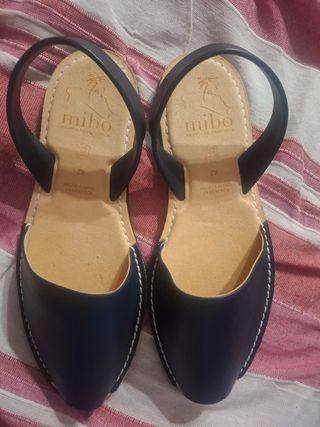 Abarcas Mibo negras - Talla 42