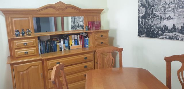 Muebles de salón comedor madera