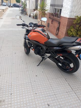 Yamaha FZ6 - Moto