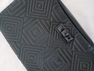 Bolso negro cadena - Bolso bandolera