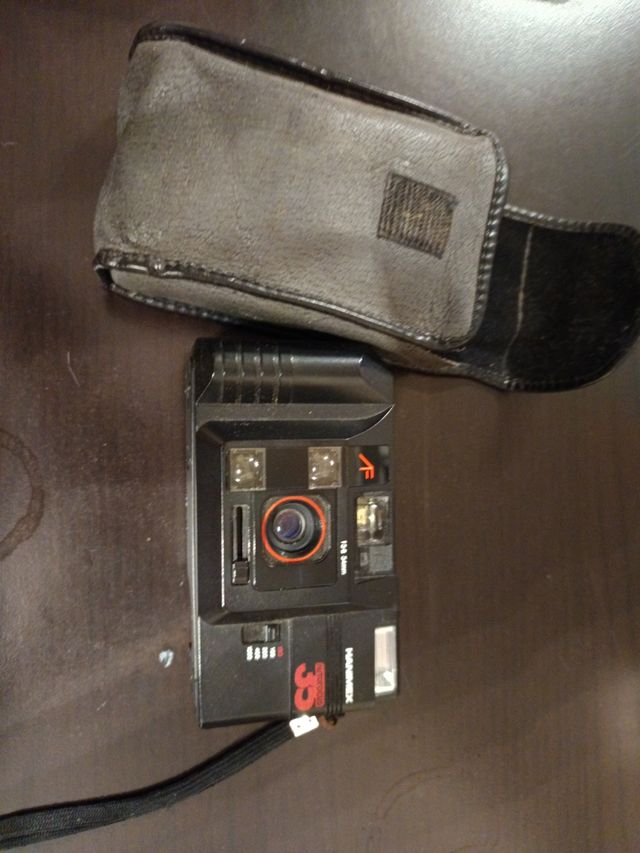 Hanimex AF 35: ¡Cámara para reparar!