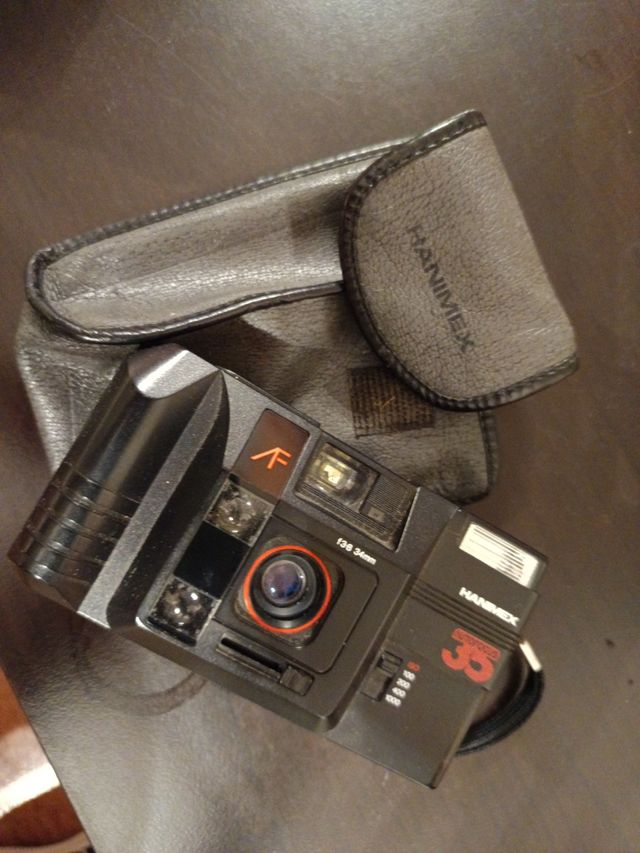 Hanimex AF 35: ¡Cámara para reparar!