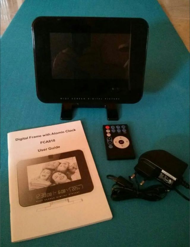 Marco digital FCA818