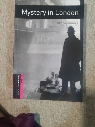 Oxford Bookworms Library: Mystery in London: St...