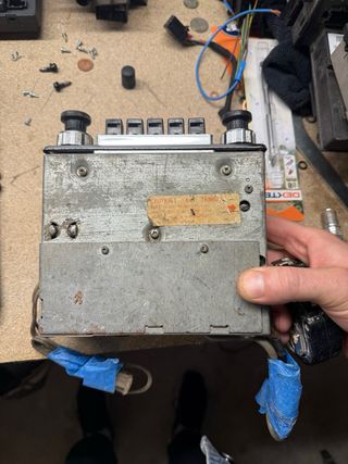 Radios coche vintage: Sharp y Blaupunkt