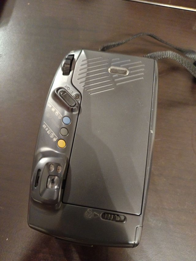 PENTAX Zoom 105-R: ¡Repara o piezas!