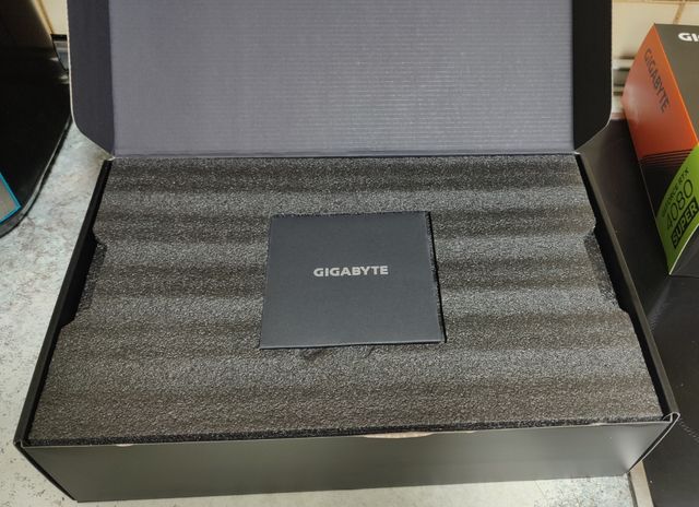 Gigabyte GeForce RTX 4080 SUPER OC (SOLO LA CAJA)