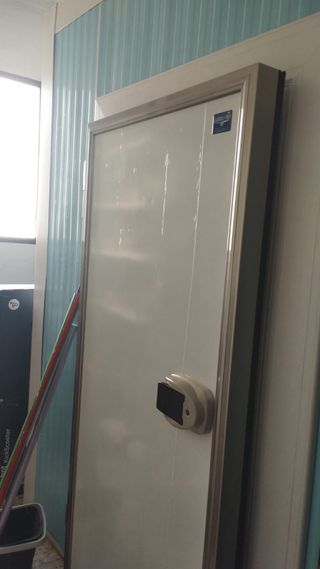 Cámara frigorífica - congeladores estanterias 