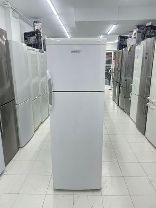 Nevera Beko - No Frost con garantia