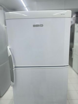 Nevera Beko - No Frost con garantia