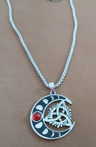 Colgante Luna-Nudo Celta de acero.Unisex