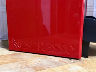 Cafetera Nespresso Krups Roja