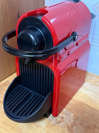 Cafetera Nespresso Krups Roja