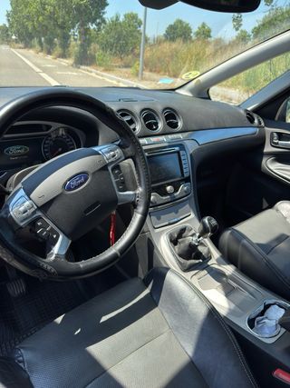 Ford S-MAX 2009
