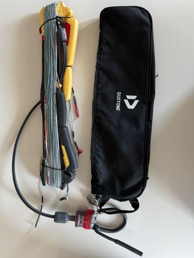 Duotone Click Bar 2023 - Kitesurf taglia M