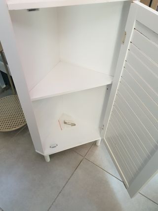 Mueble Esquinero Blanco y Marrón