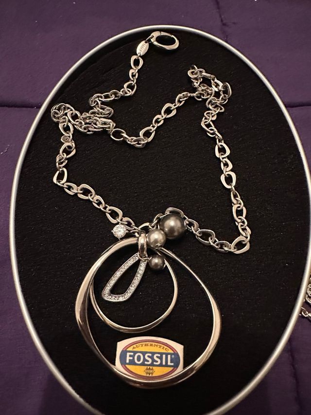 Collana Fossil | Elegante collana in argento e ner
