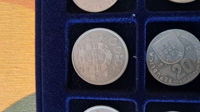 Moeda Portugal 10 Escudos 1974