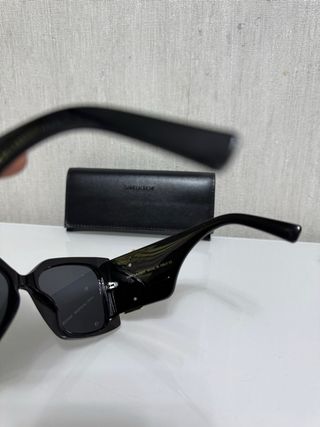 Occhiali Yves Saint Laurent neri