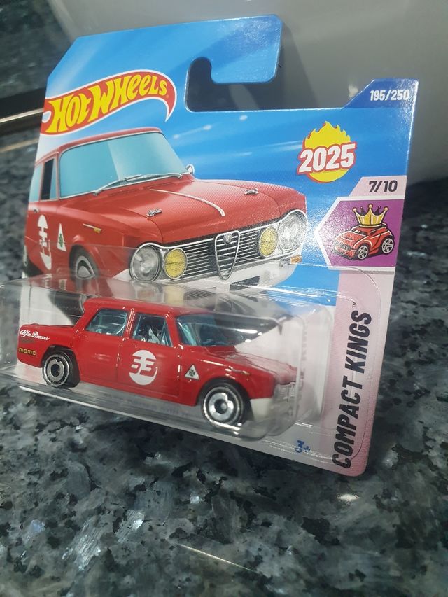 Hot Wheels Alfa Romeo Giulia TI Super