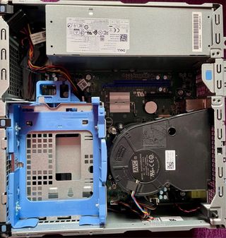 Mini PC Dell i7 10700 · SSD NVMe · Impecable