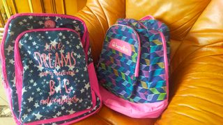 Mochilas Benetton - Azul y Rosa