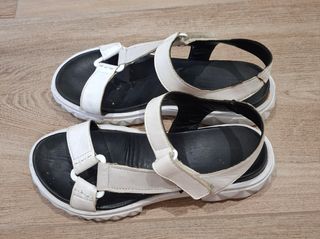 Sandalias blancas mujer
