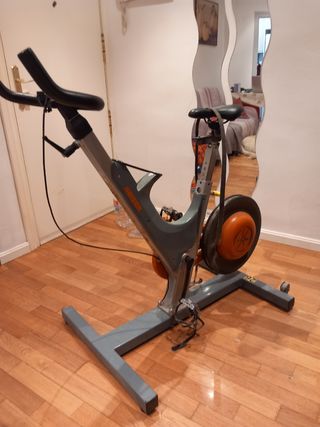 Bicicleta Spinning Keiser - Fitness