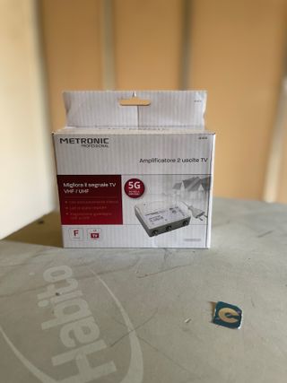 Amplificador TV Metronic 2 salidas