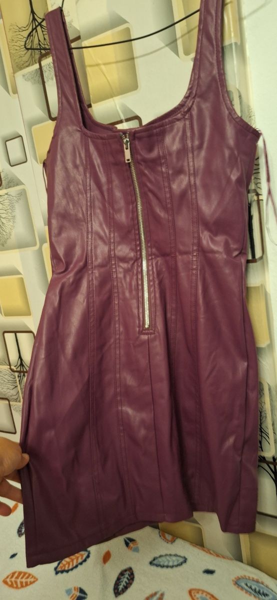 Vestido Bershka morado