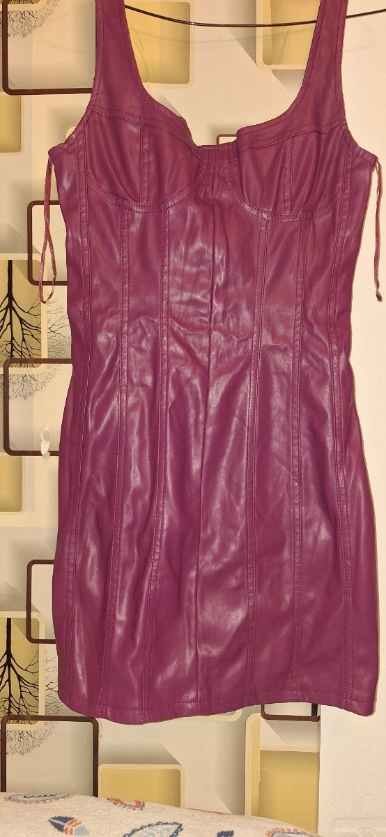 Vestido Bershka morado