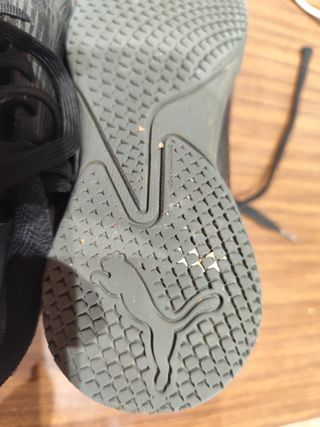 Zapatillas Puma niño fútbol sala número 31
