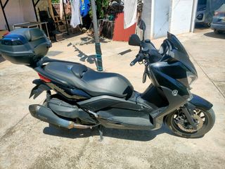 Yamaha X-MAX 400cc-Solo 11.000km