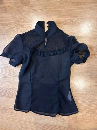 Blusa negra H&M talla XS